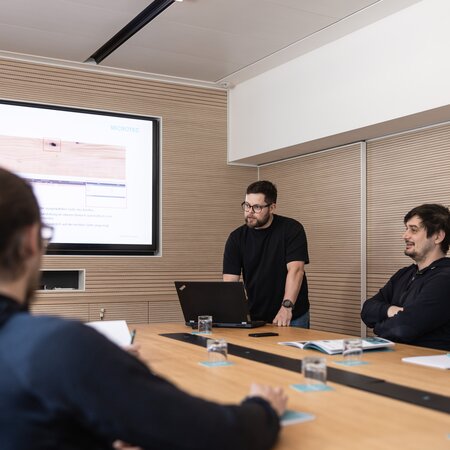 Onsite at MiCROTEC or Remote Training